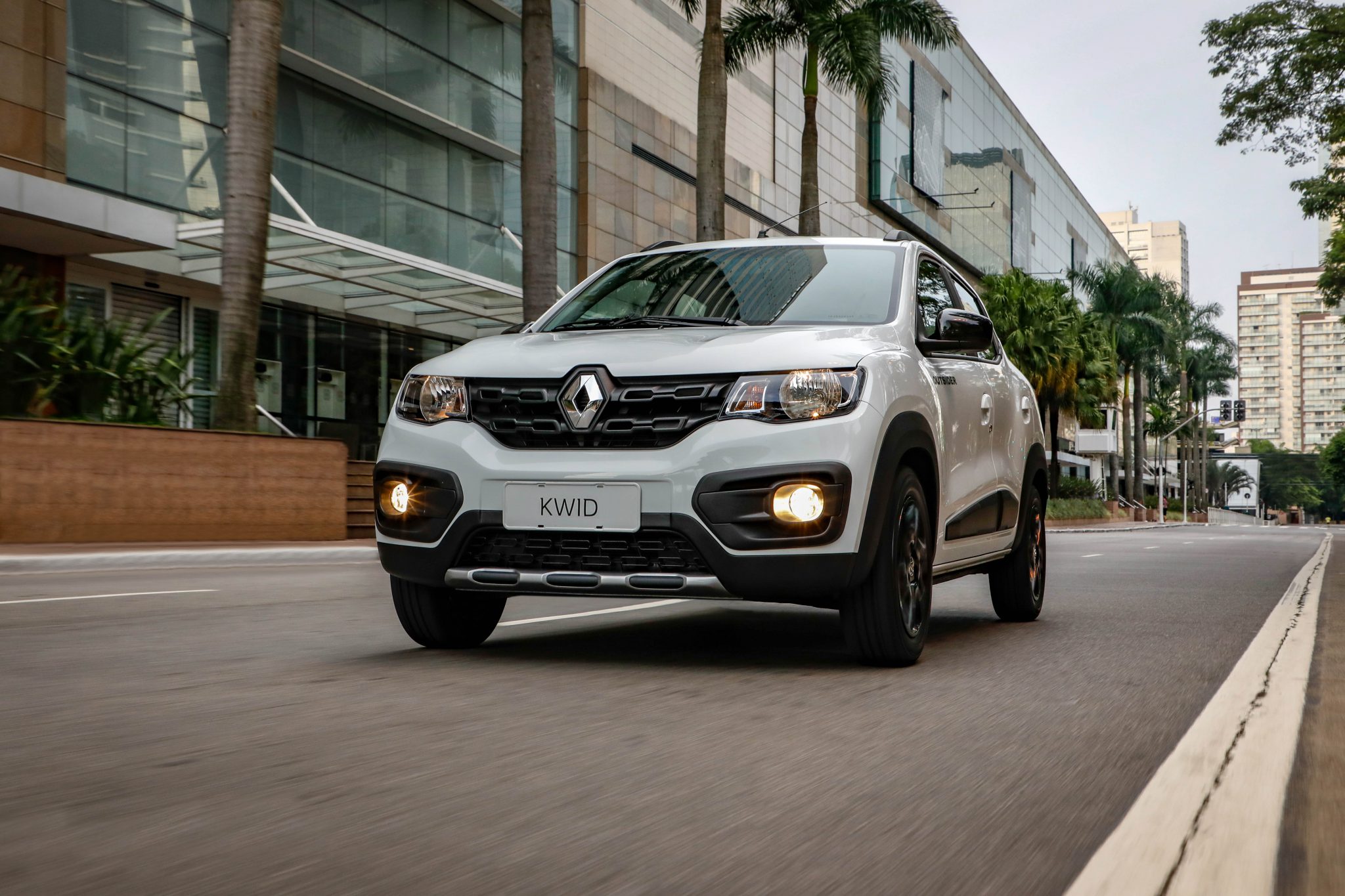 Kwid Outsider