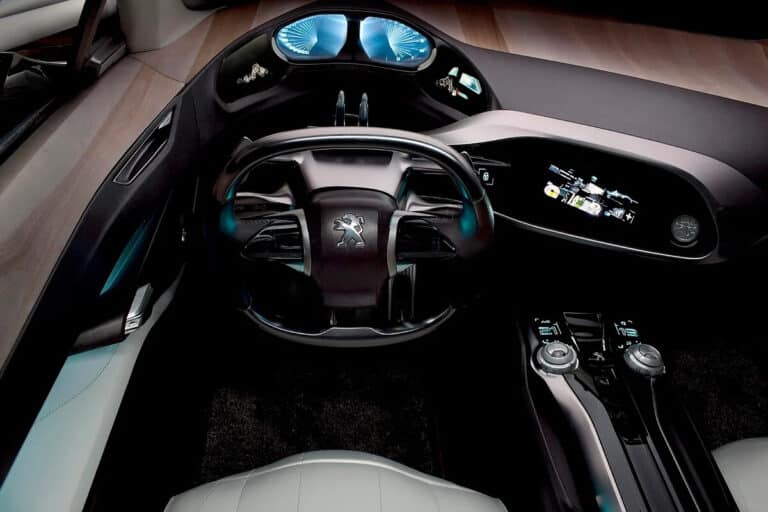 Inteligência artificial nos carros: o que já existe, quem está à frente e o que vem aí