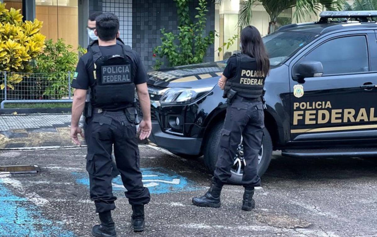 PF investiga contrabando de combustível no valor de R$ 1,2 bi