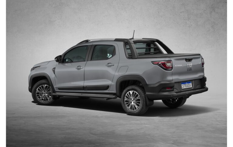 Fiat Strada bate novo recorde em outubro 2025