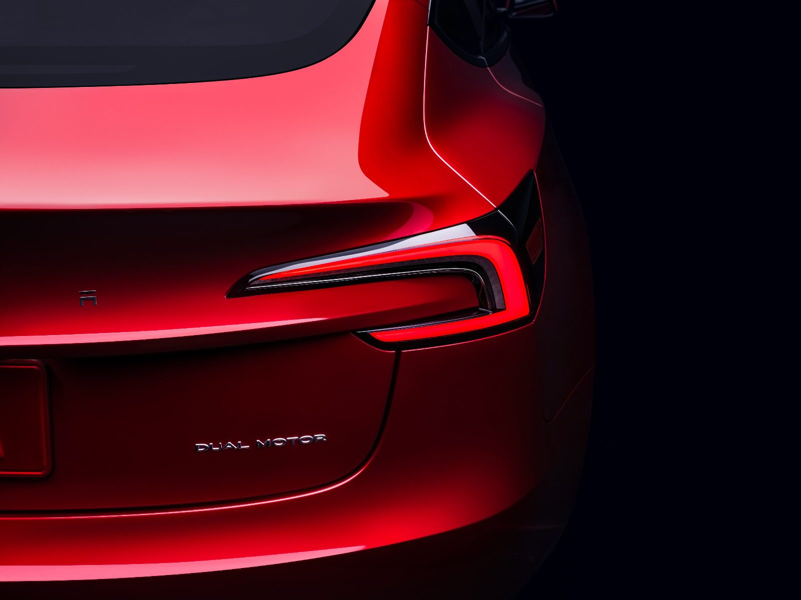Tesla Model 3 “mais rápido” chega em maio a Portugal