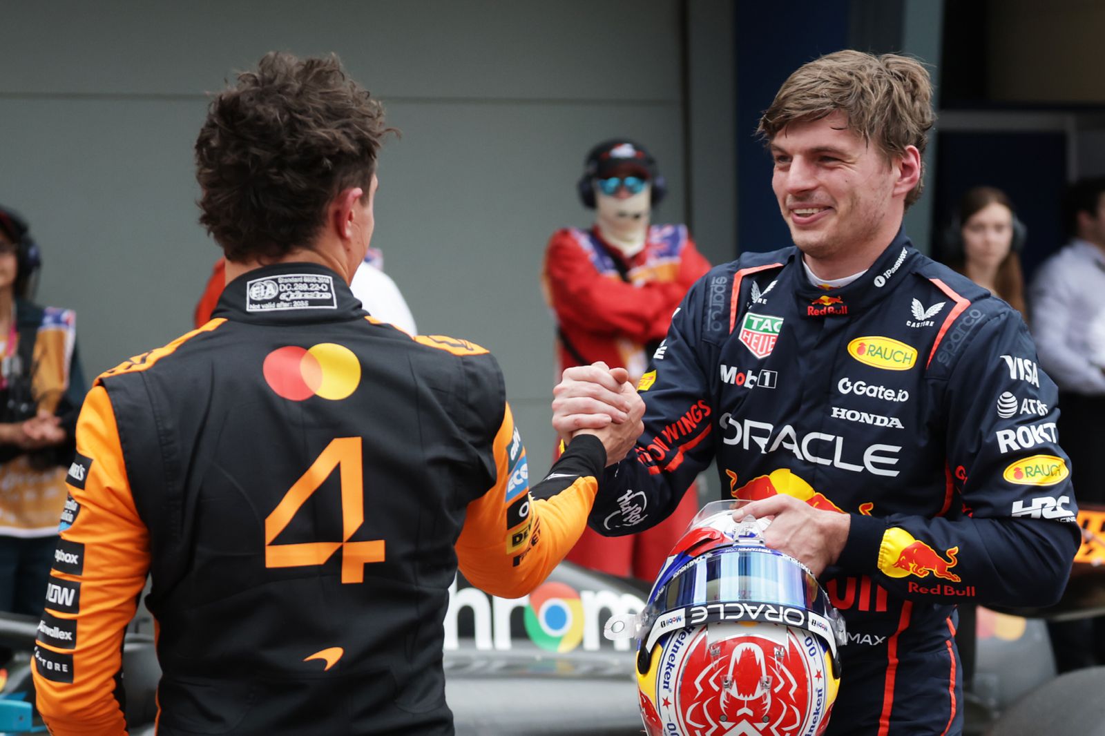 MELBOURNE, AUSTRALIA - MARCH 15: Max Verstappen of the Netherlands driving the (1) Oracle Red Bull Racing RB21 on track during qualifying ahead of the F1 Grand Prix of Australia at Albert Park Grand Prix Circuit on March 15, 2025 in Melbourne, Australia. (Photo by Clive Rose/Getty Images)