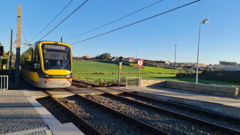 Apagão na Espanha e Portugal 2025: Impacto nos Carros Elétricos e o Caos na Mobilidade