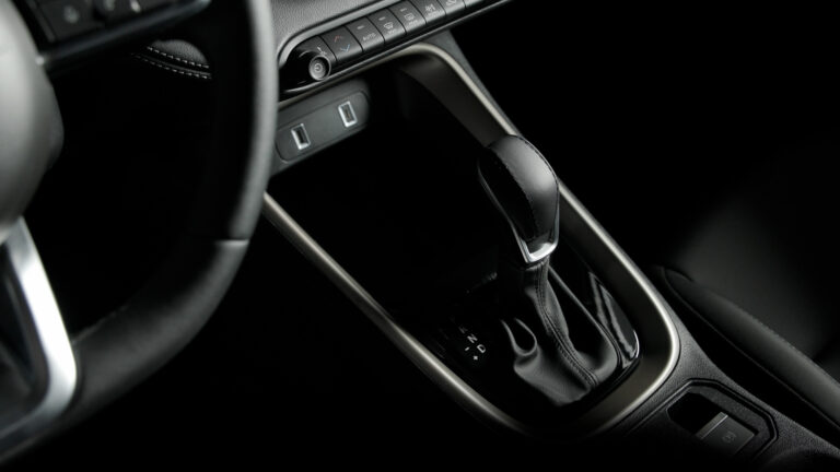 Jeep revela o interior do Novo Avenger