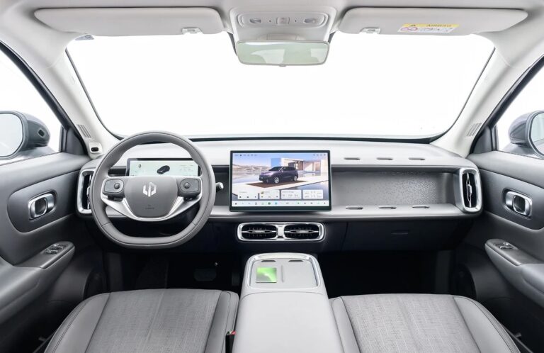 Leapmotor B10 Ultra-Híbrido tem 900 km de autonomia