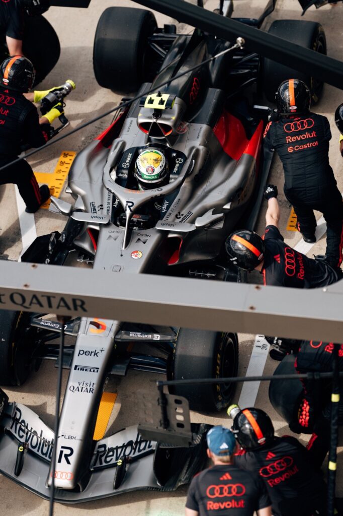 O pit stop de Bortoleto na Audi