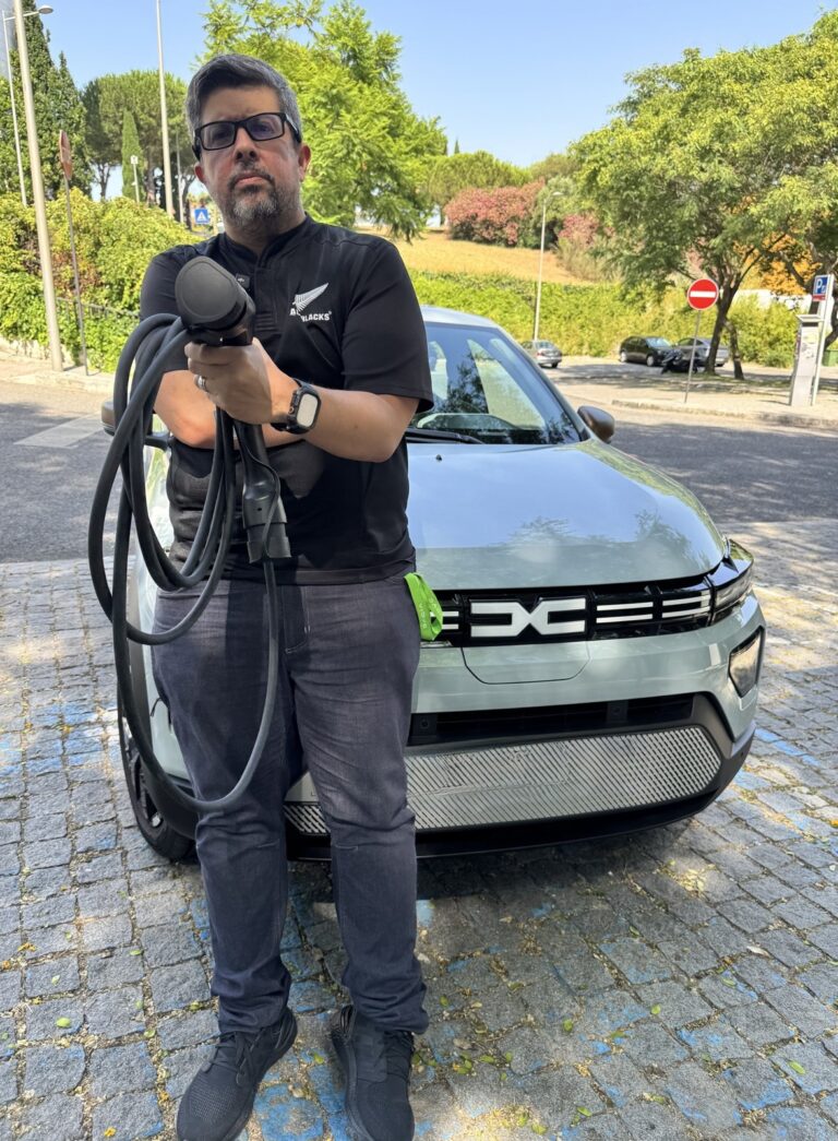 OE2027: Governo promete apoio de até 80% para famílias carenciadas comprarem carro elétrico