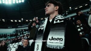 Jeep Avenger na cobertura do Allianz Stadium, em Turim