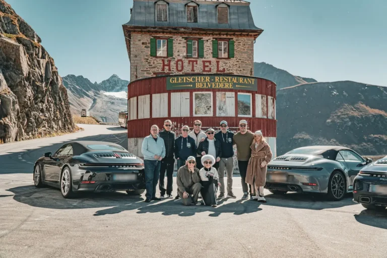 ROXMOTORS leva brasileiros a 2.000 km pelos Alpes de Porsche e já tem data para 2027